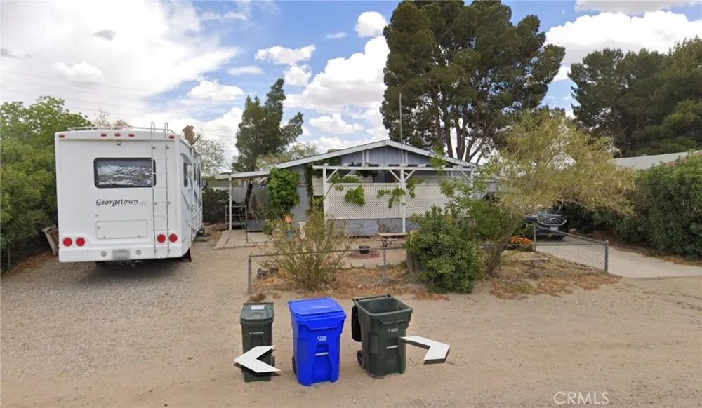 19019 Panther Ave Adelanto, CA 92301