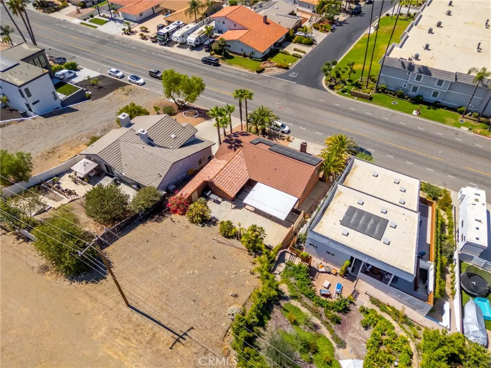 28850 Vacation Canyon Lake, CA 92587