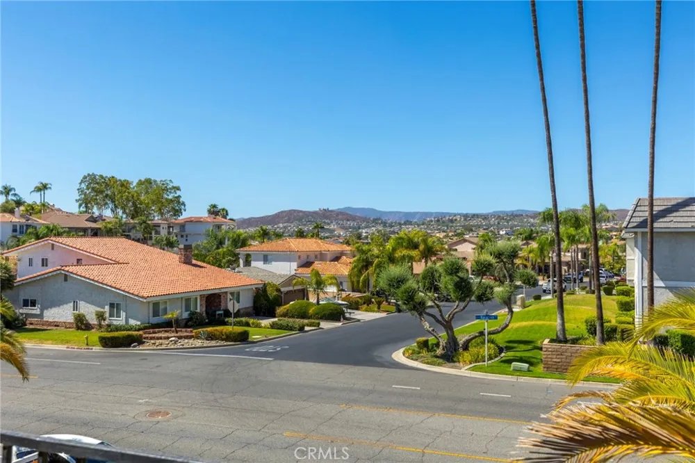 28850 Vacation Canyon Lake, CA 92587