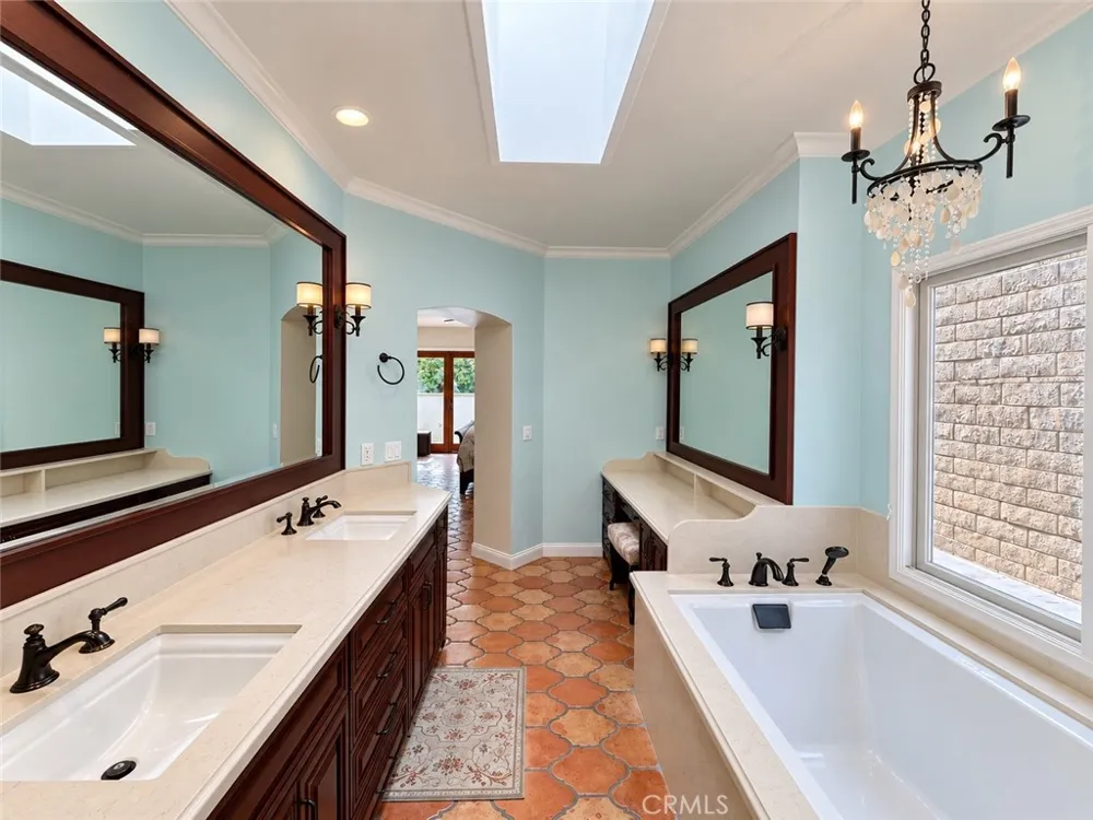 32355 Via Antibes Dana Point, CA 92629