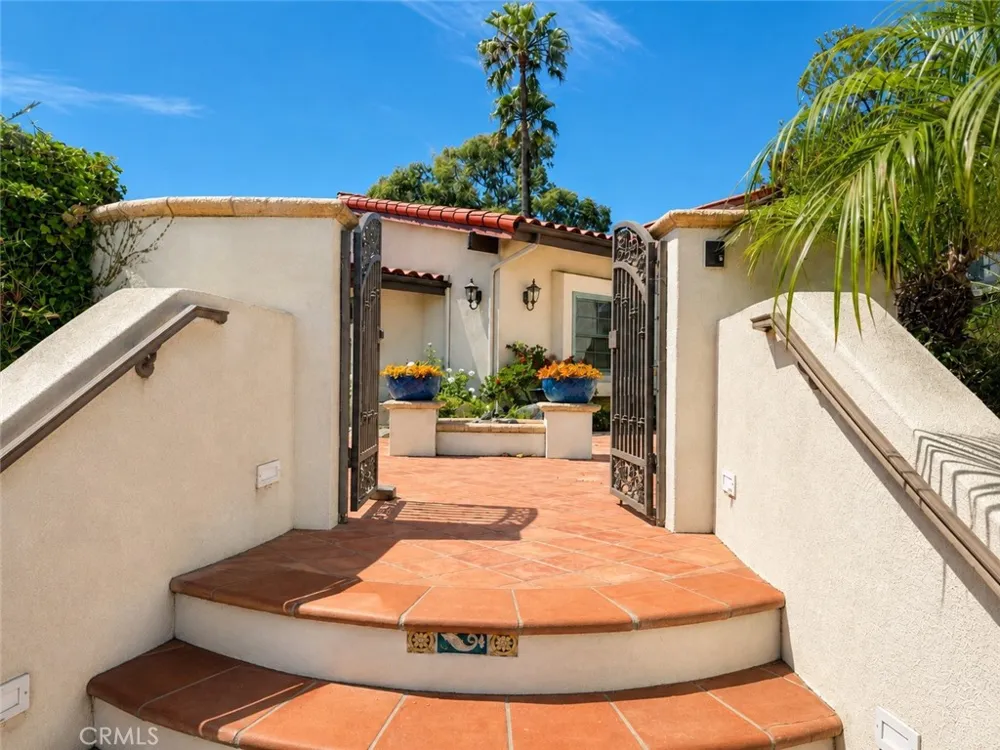 32355 Via Antibes Dana Point, CA 92629