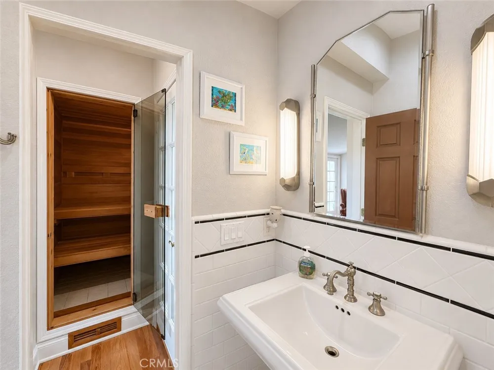 32355 Via Antibes Dana Point, CA 92629