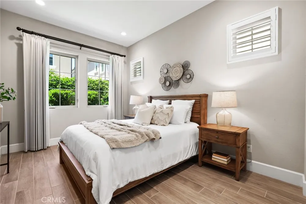 63 Pedigree Irvine, CA 92602