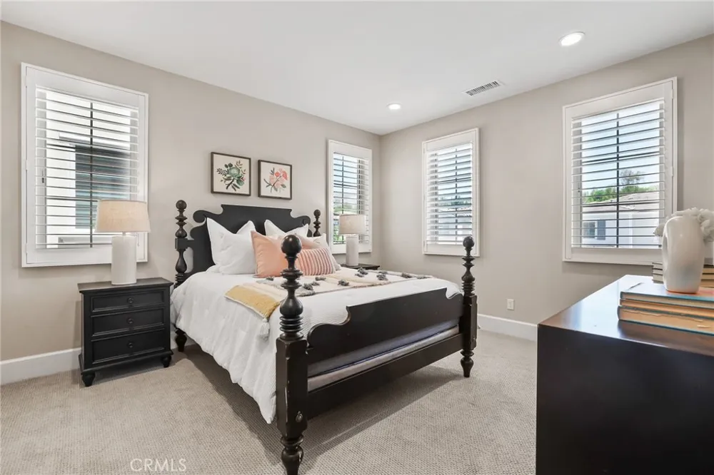 63 Pedigree Irvine, CA 92602