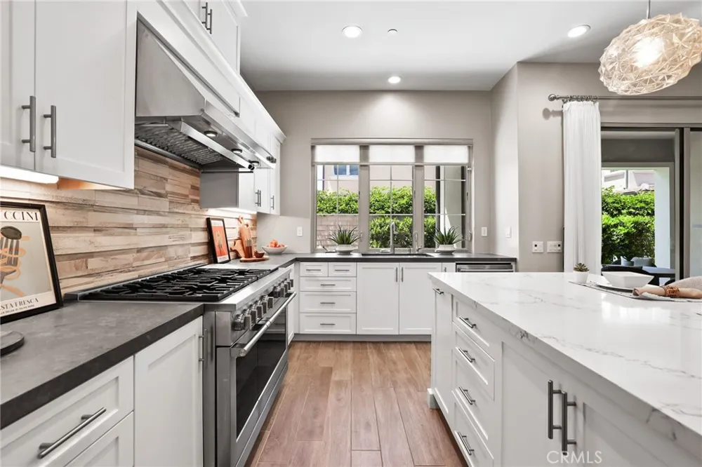 63 Pedigree Irvine, CA 92602
