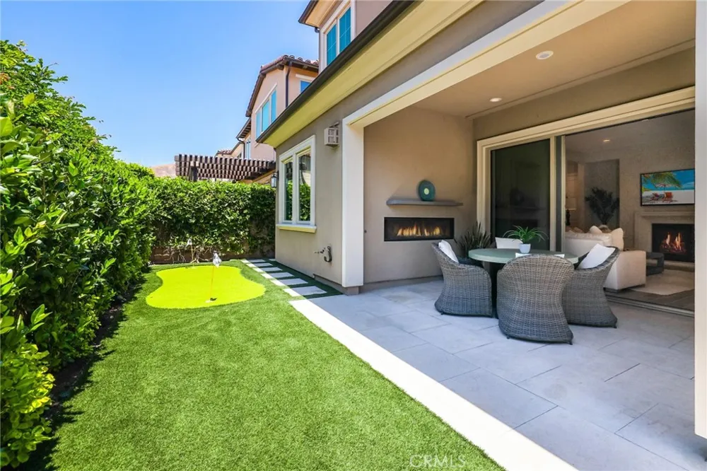 63 Pedigree Irvine, CA 92602