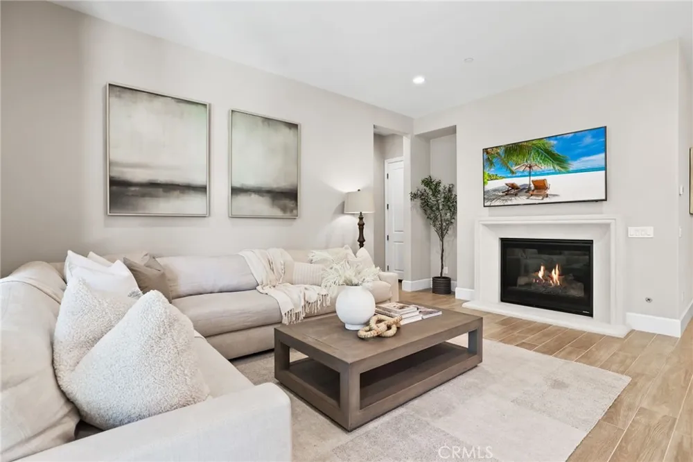 63 Pedigree Irvine, CA 92602