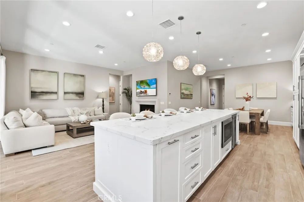 63 Pedigree Irvine, CA 92602