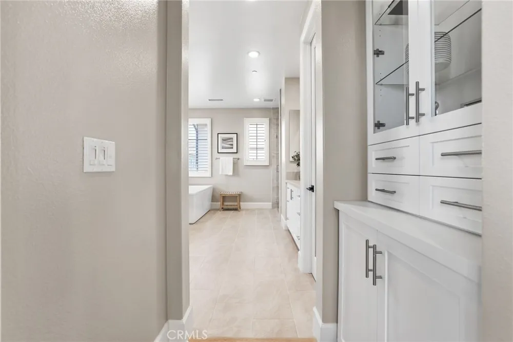 63 Pedigree Irvine, CA 92602