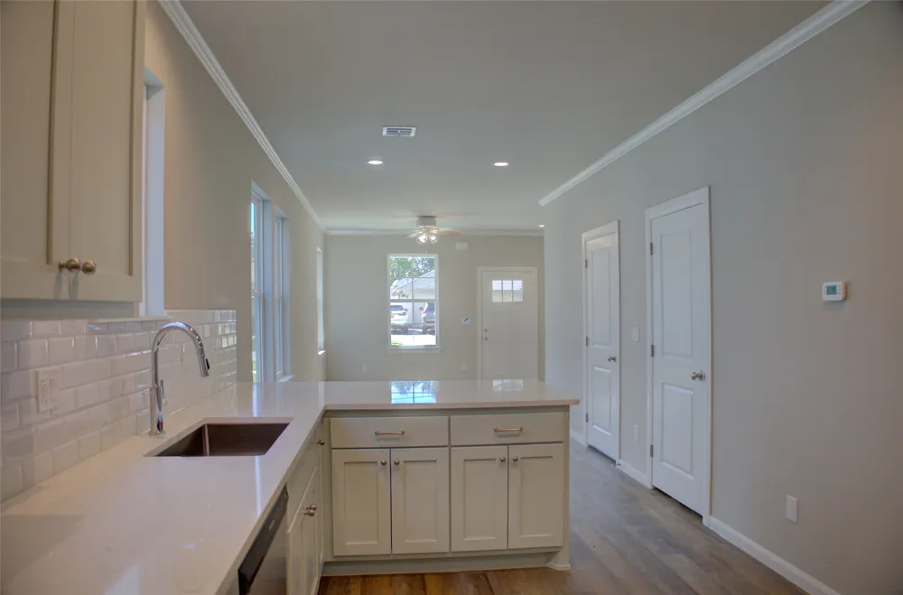 718 Weenonah Avenue Claremore, OK 74017