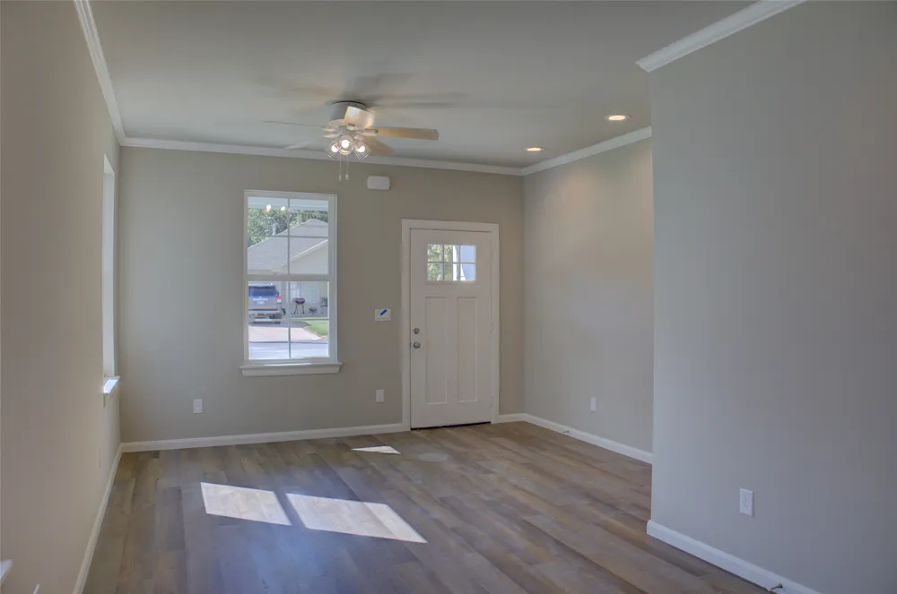 718 Weenonah Avenue Claremore, OK 74017