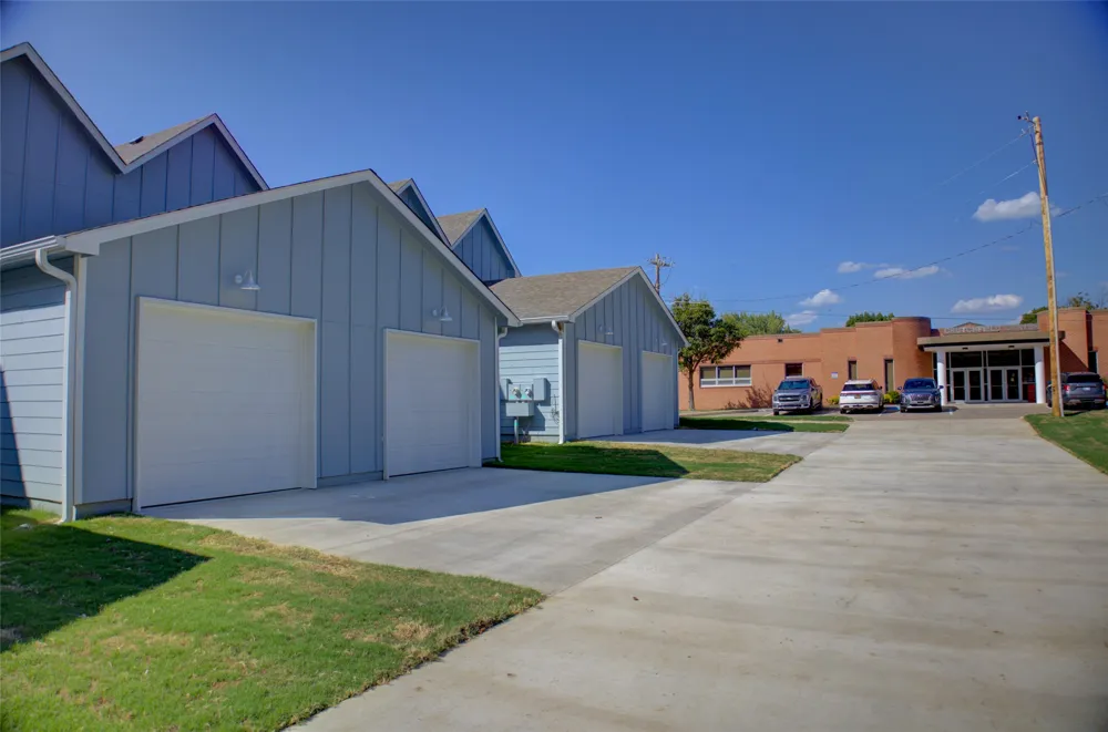 718 Weenonah Avenue Claremore, OK 74017