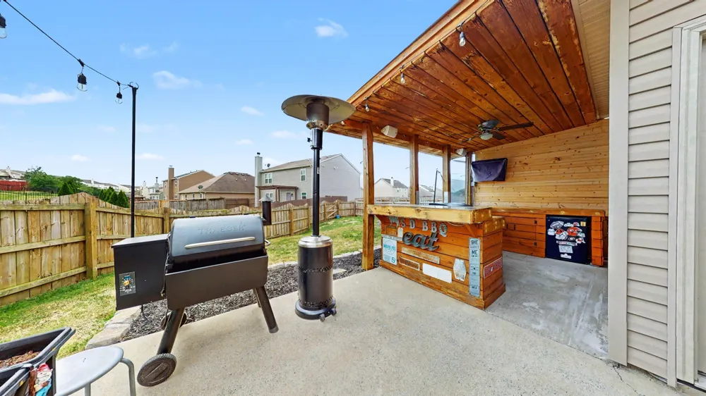 629 Pemberton Dr Lebanon, TN 37087