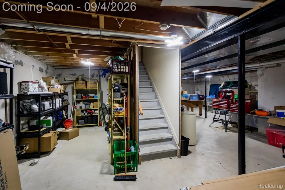 19040 Livery Court Clinton Charter Township, MI 48038
