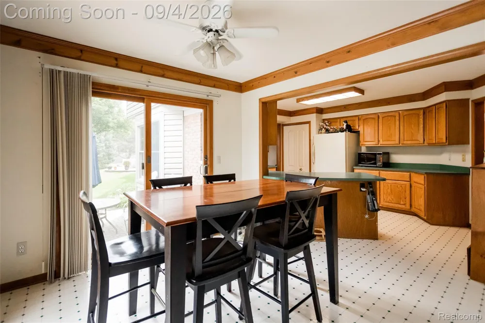 19040 Livery Court Clinton Charter Township, MI 48038