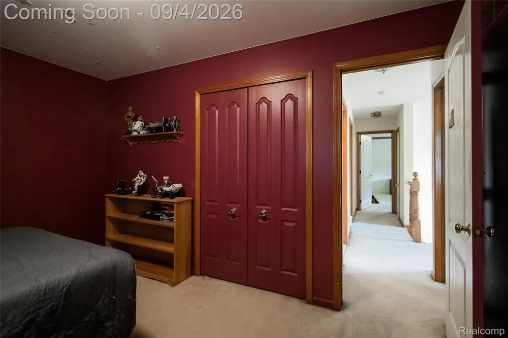 19040 Livery Court Clinton Charter Township, MI 48038