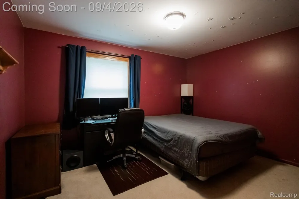 19040 Livery Court Clinton Charter Township, MI 48038