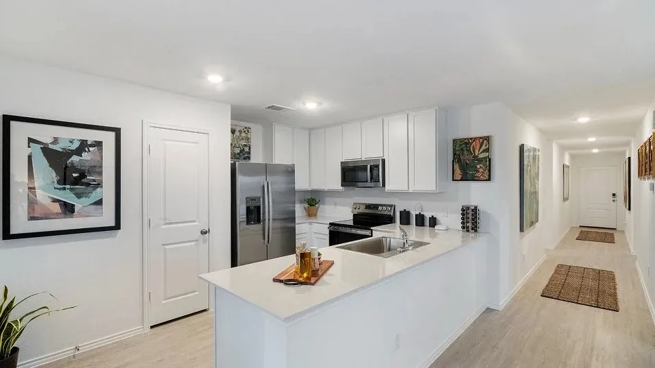 222 Streaking Star Drive Hutto, TX 78634