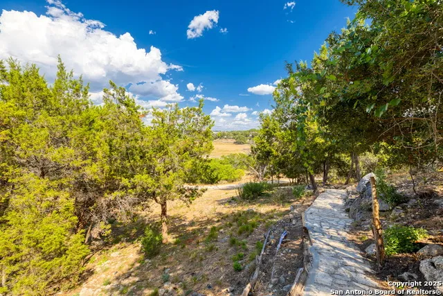 1761 Lakeside W Canyon Lake, TX 78133