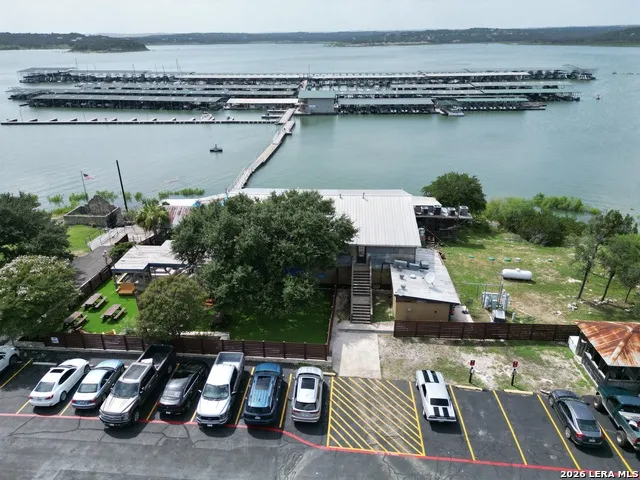 1761 Lakeside W Canyon Lake, TX 78133