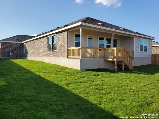 6120 TREADLE New Braunfels, TX 78132