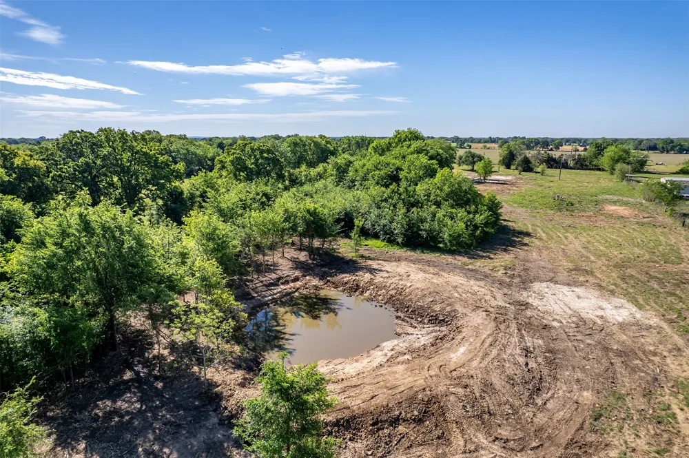 15826 County Road 2501 Eustace, TX 75124
