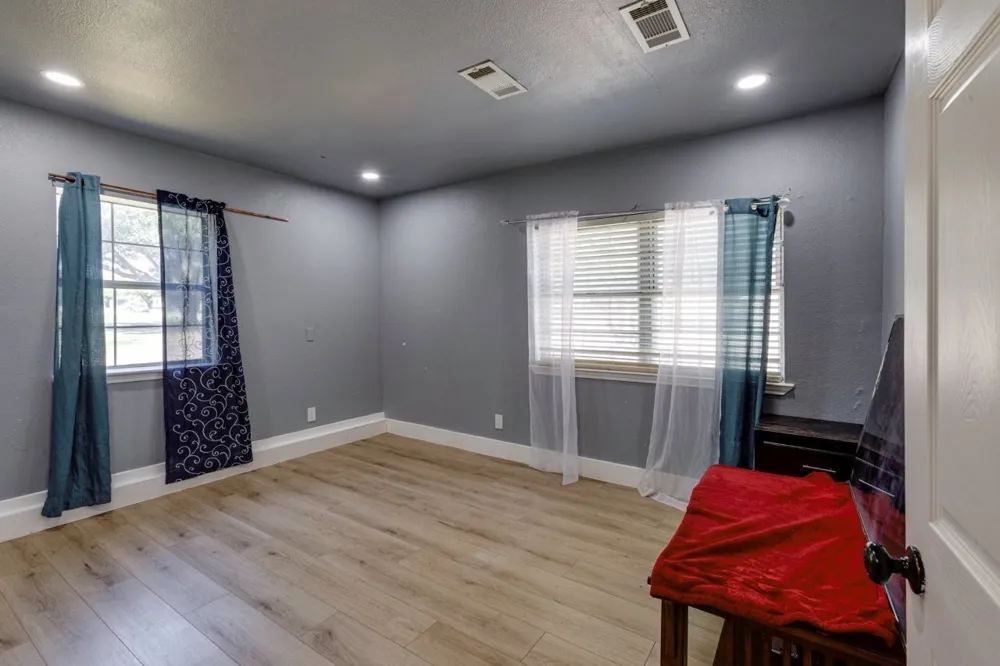 478 Birchwood Drive Garland, TX 75043