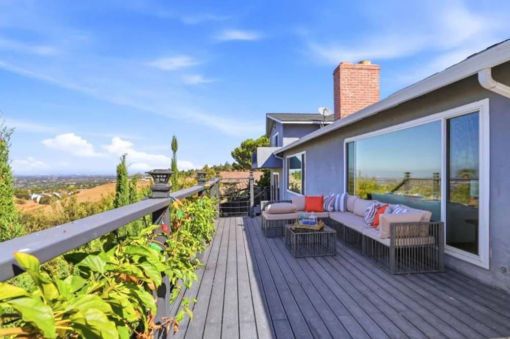 895 Tybalt Drive San Jose, CA 95127