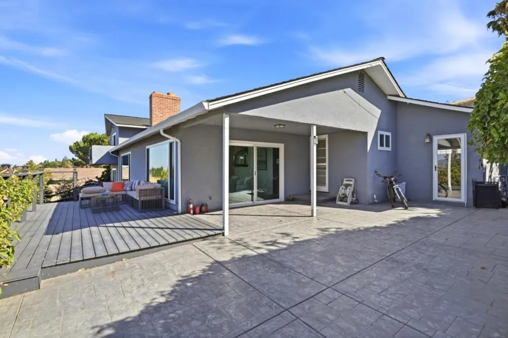 895 Tybalt Drive San Jose, CA 95127