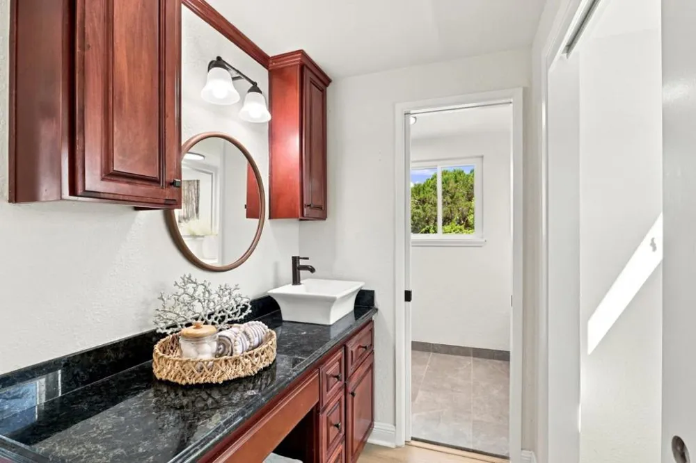 895 Tybalt Drive San Jose, CA 95127