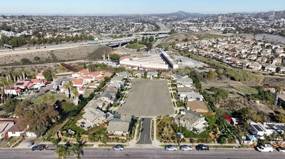 8840 Leigh Ave Spring Valley, CA 91977