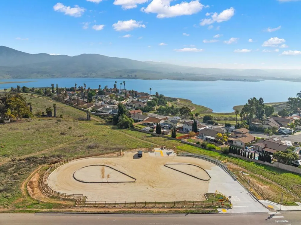 8840 Leigh Ave Spring Valley, CA 91977