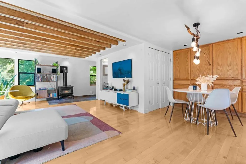 19060 Laurel Drive Los Gatos, CA 95033