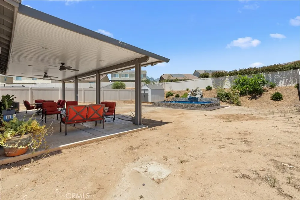 1572 Triton Beaumont, CA 92223