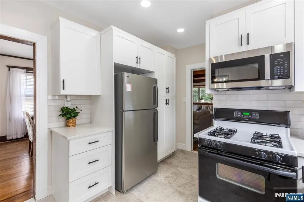 246 Cypress Avenue Bogota, NJ 07603