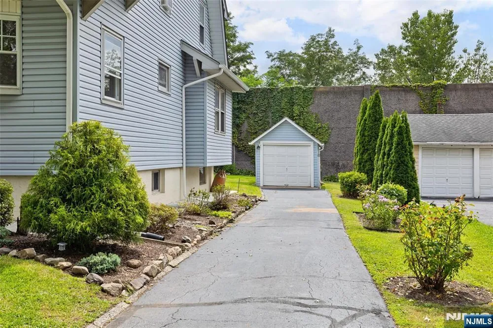 246 Cypress Avenue Bogota, NJ 07603