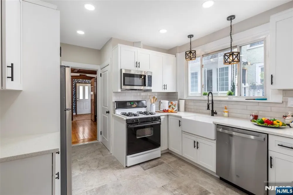 246 Cypress Avenue Bogota, NJ 07603