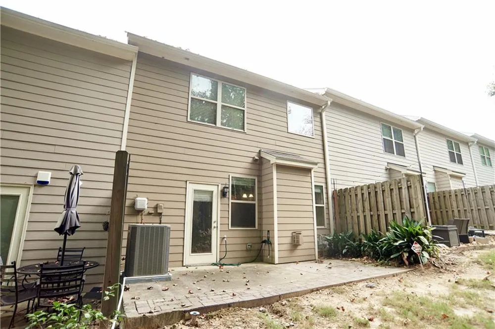 177 Townview Drive Woodstock, GA 30189