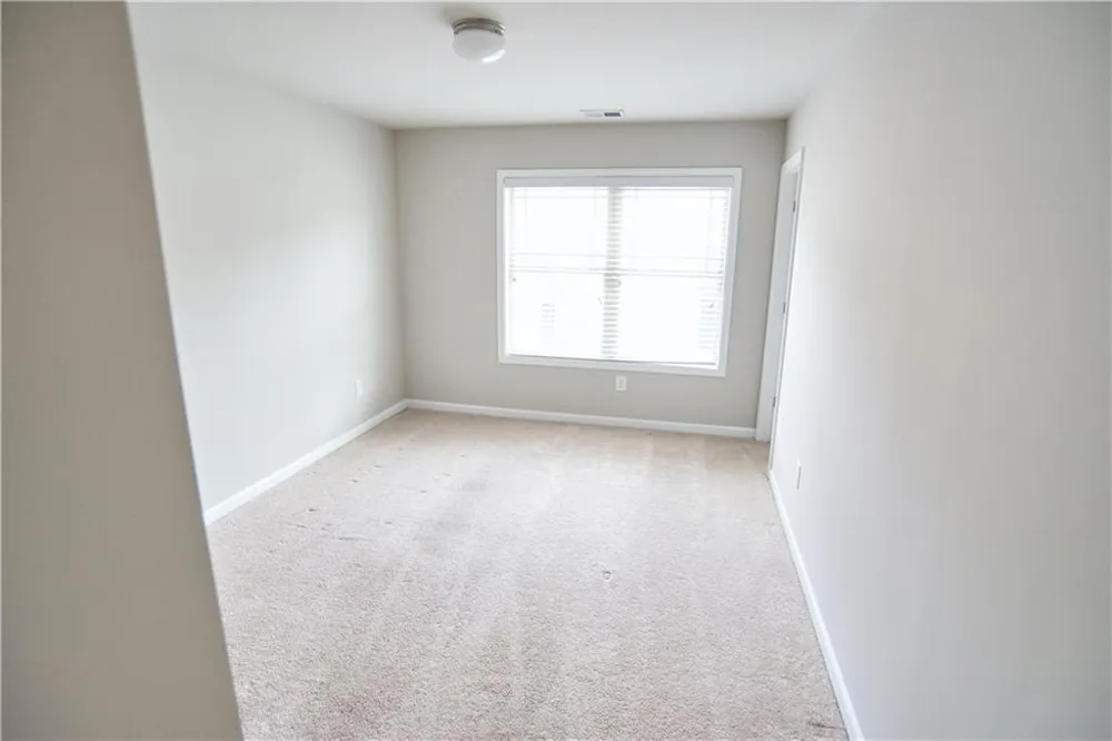 177 Townview Drive Woodstock, GA 30189