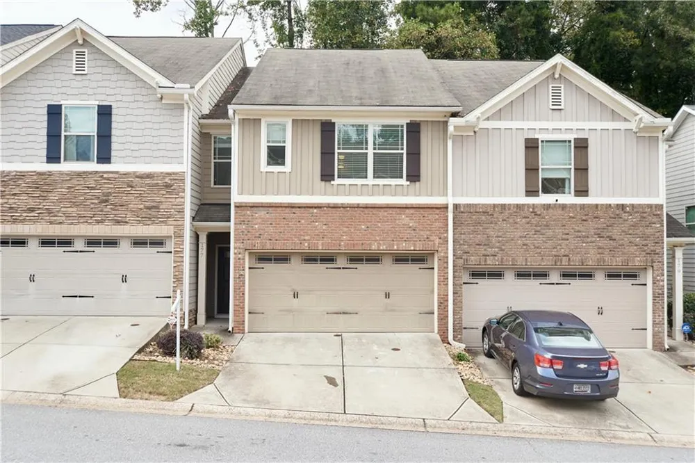 177 Townview Drive Woodstock, GA 30189