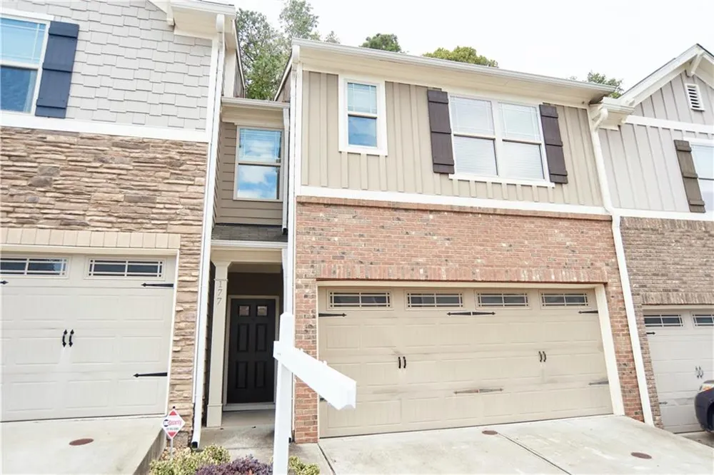 177 Townview Drive Woodstock, GA 30189
