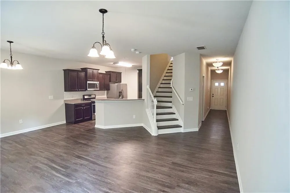 177 Townview Drive Woodstock, GA 30189