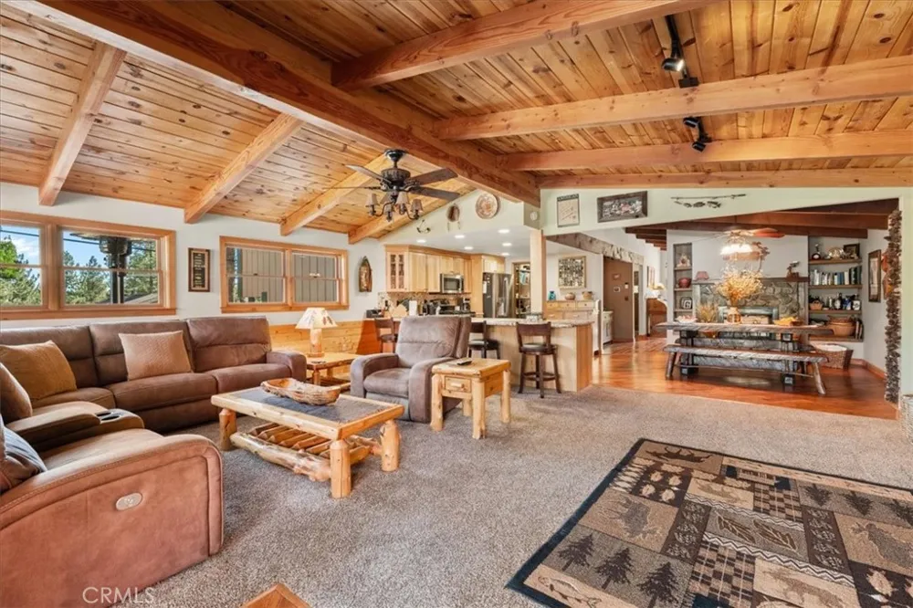 5360 Orchard Wrightwood, CA 92397