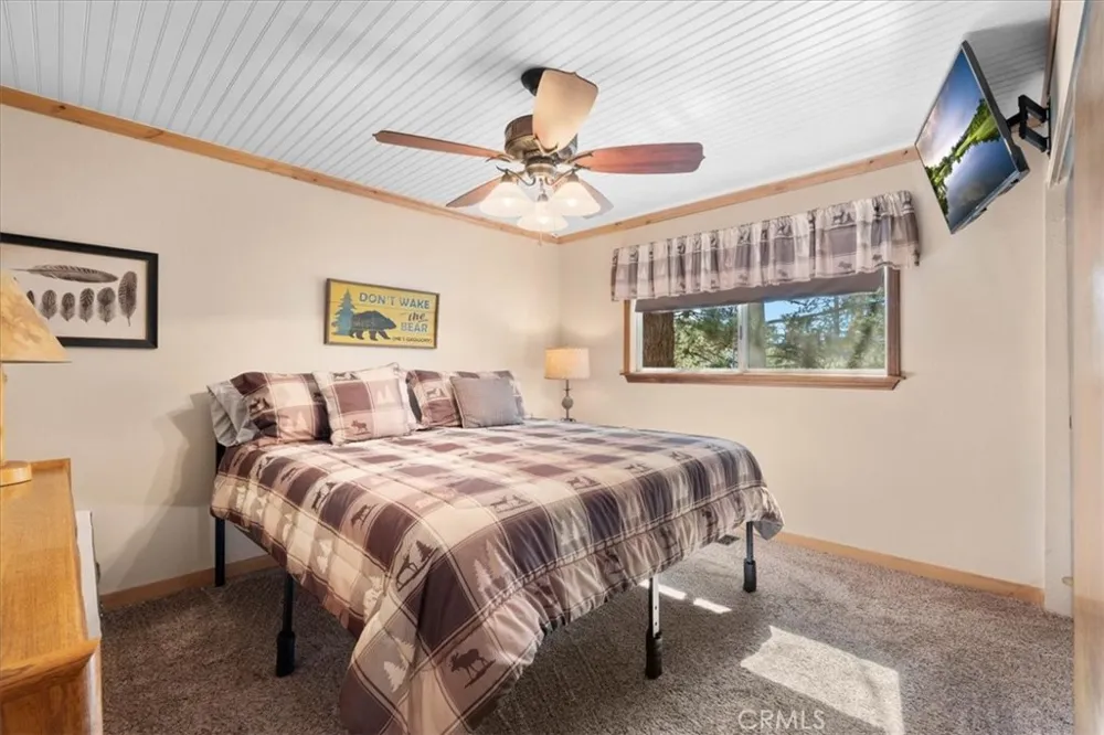5360 Orchard Wrightwood, CA 92397