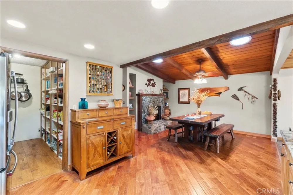 5360 Orchard Wrightwood, CA 92397
