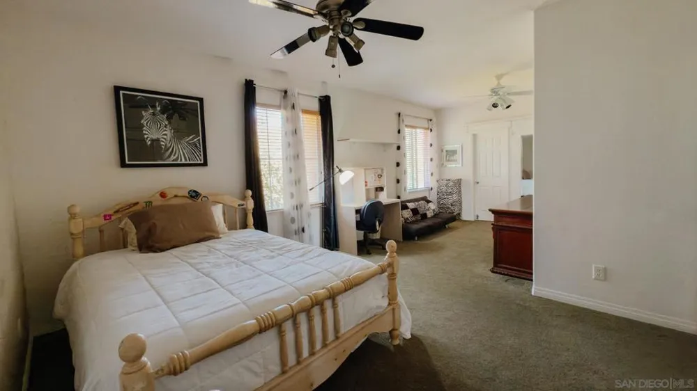 3703 Mandolin Ave Simi Valley, CA 93063