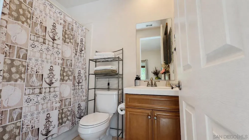 3703 Mandolin Ave Simi Valley, CA 93063