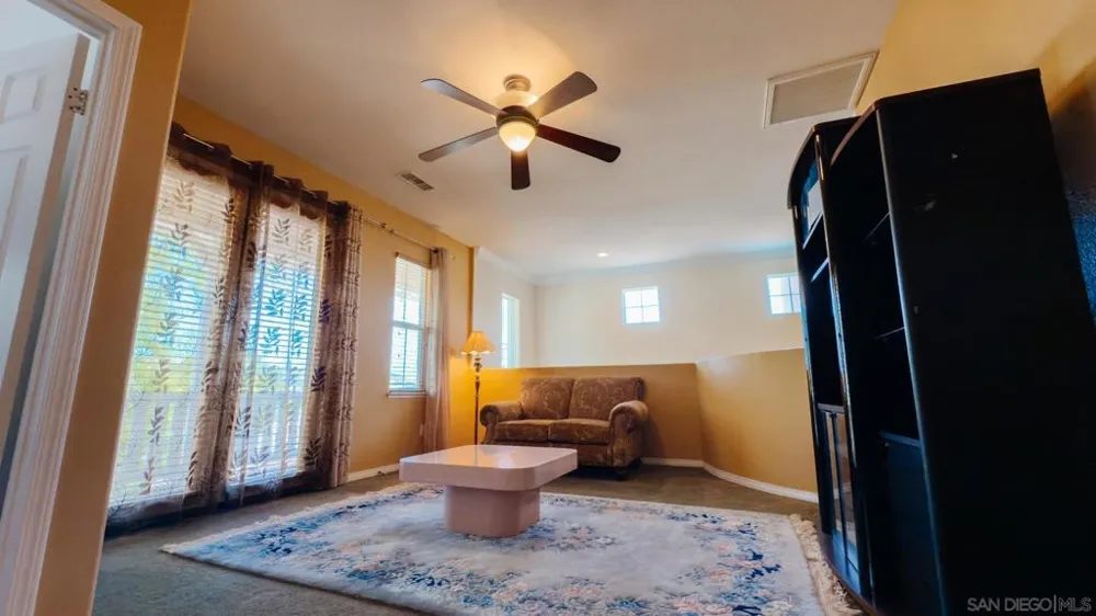 3703 Mandolin Ave Simi Valley, CA 93063