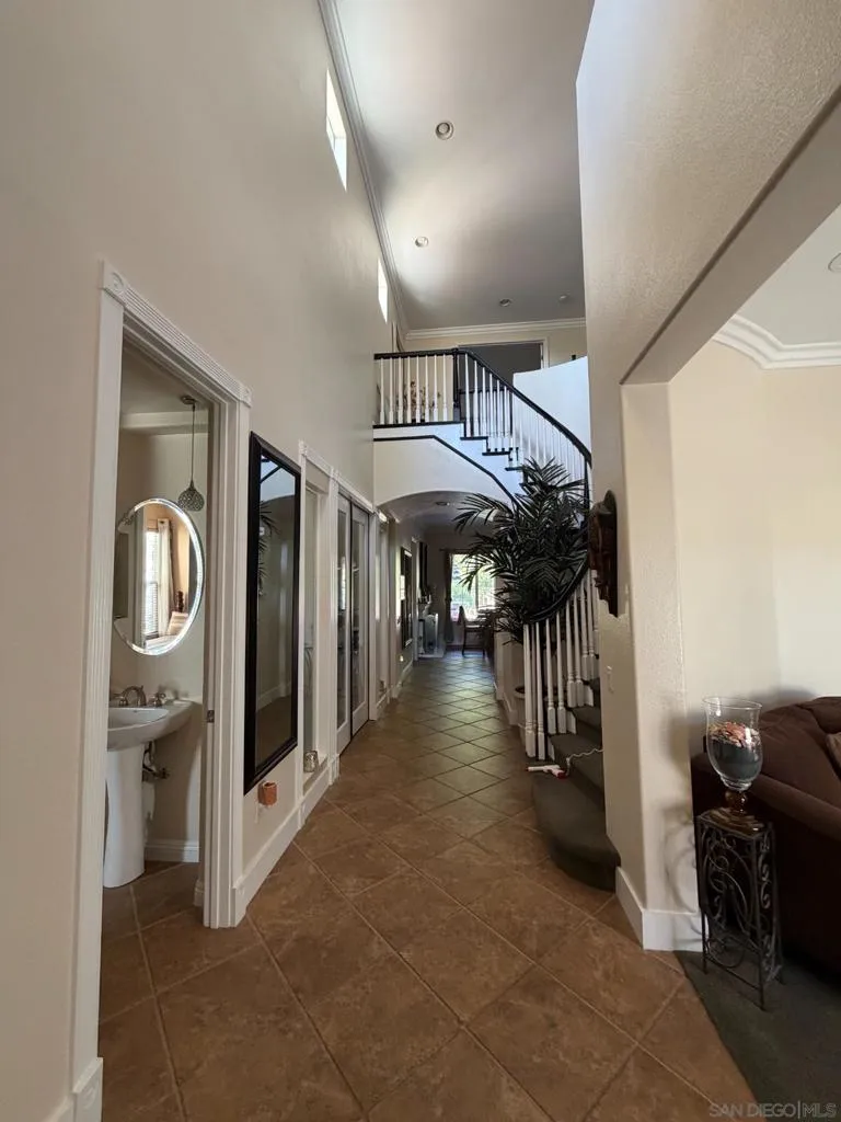 3703 Mandolin Ave Simi Valley, CA 93063