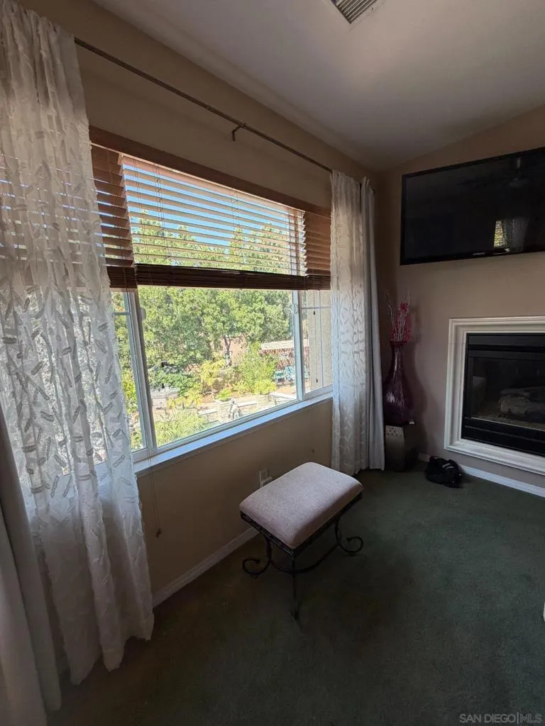 3703 Mandolin Ave Simi Valley, CA 93063